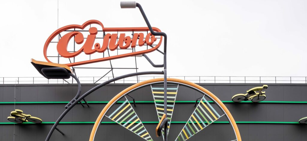 Fozzy Group gained in efficiency and found a sustainable solution with the 4-sided Compactainer from K.Hartwall