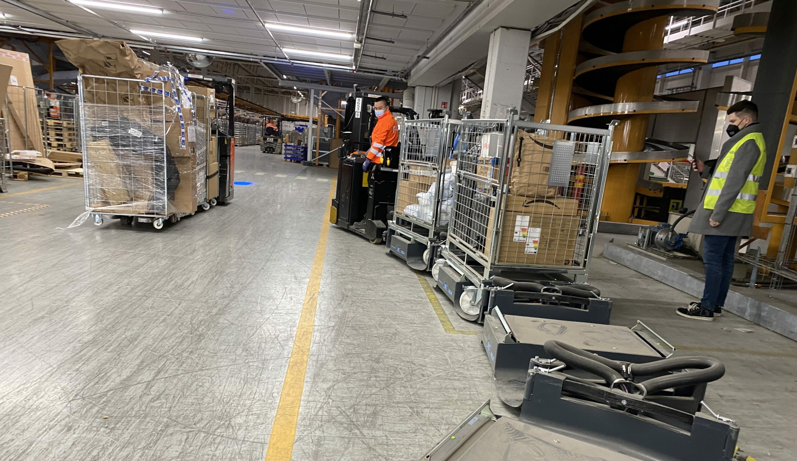 LiftLiner tugger train improving parcel operations