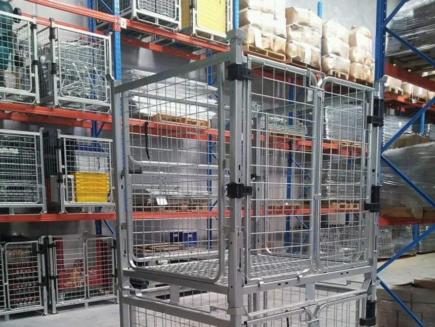 Foldable cage for industrial logistics SmartCube