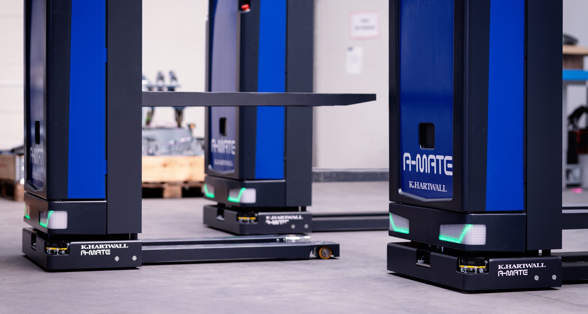 Fahrerloses Transportsystem A-MATE FreeLift von K.Hartwall