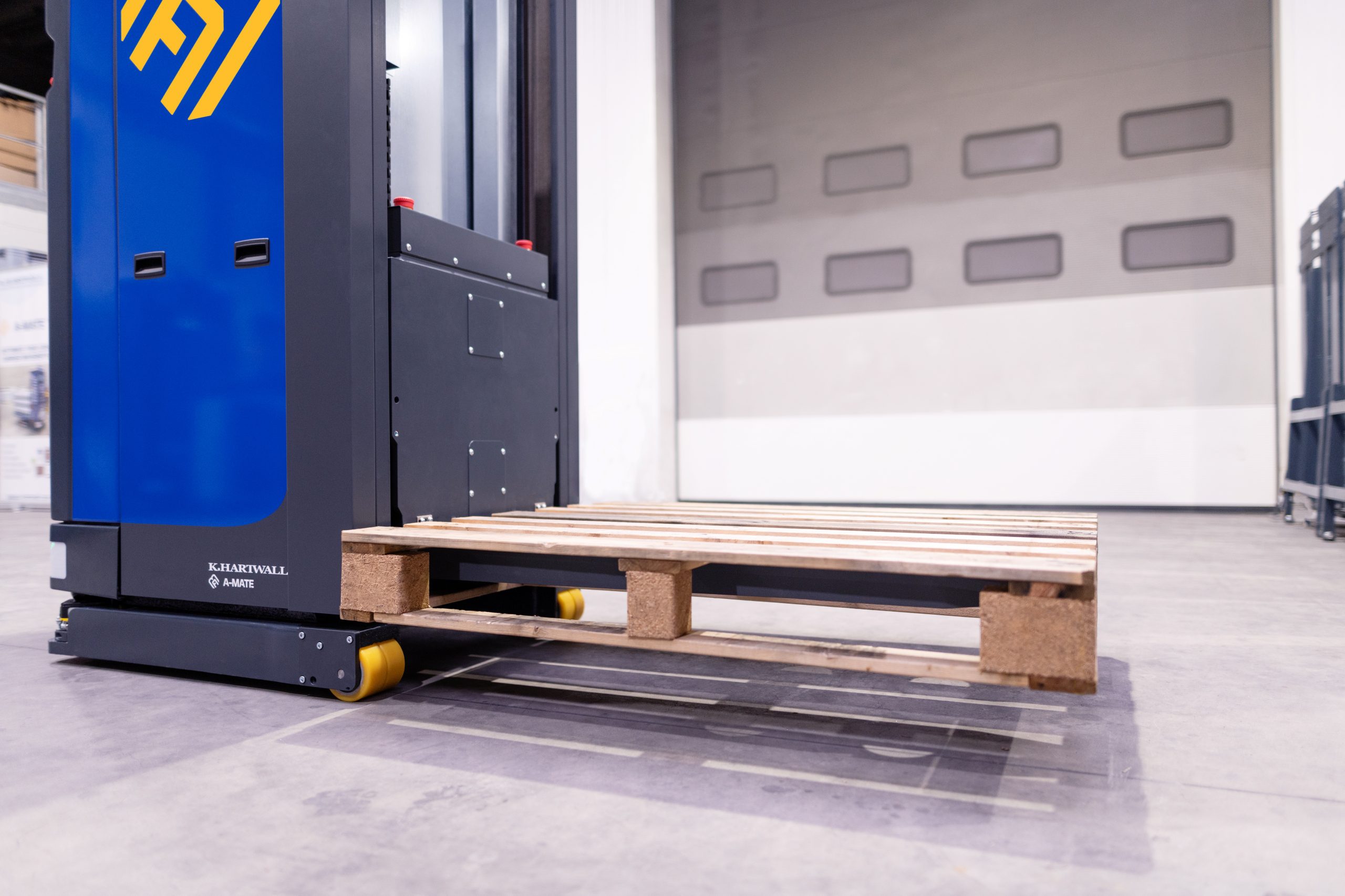 Der A-MATE Counter ist das neue Fahrerlose Transportsystem mit Gegengewicht von K. Hartwall