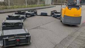 LiftLiner Routenzug im Außeneinsatz bei ZF Saarbrücken