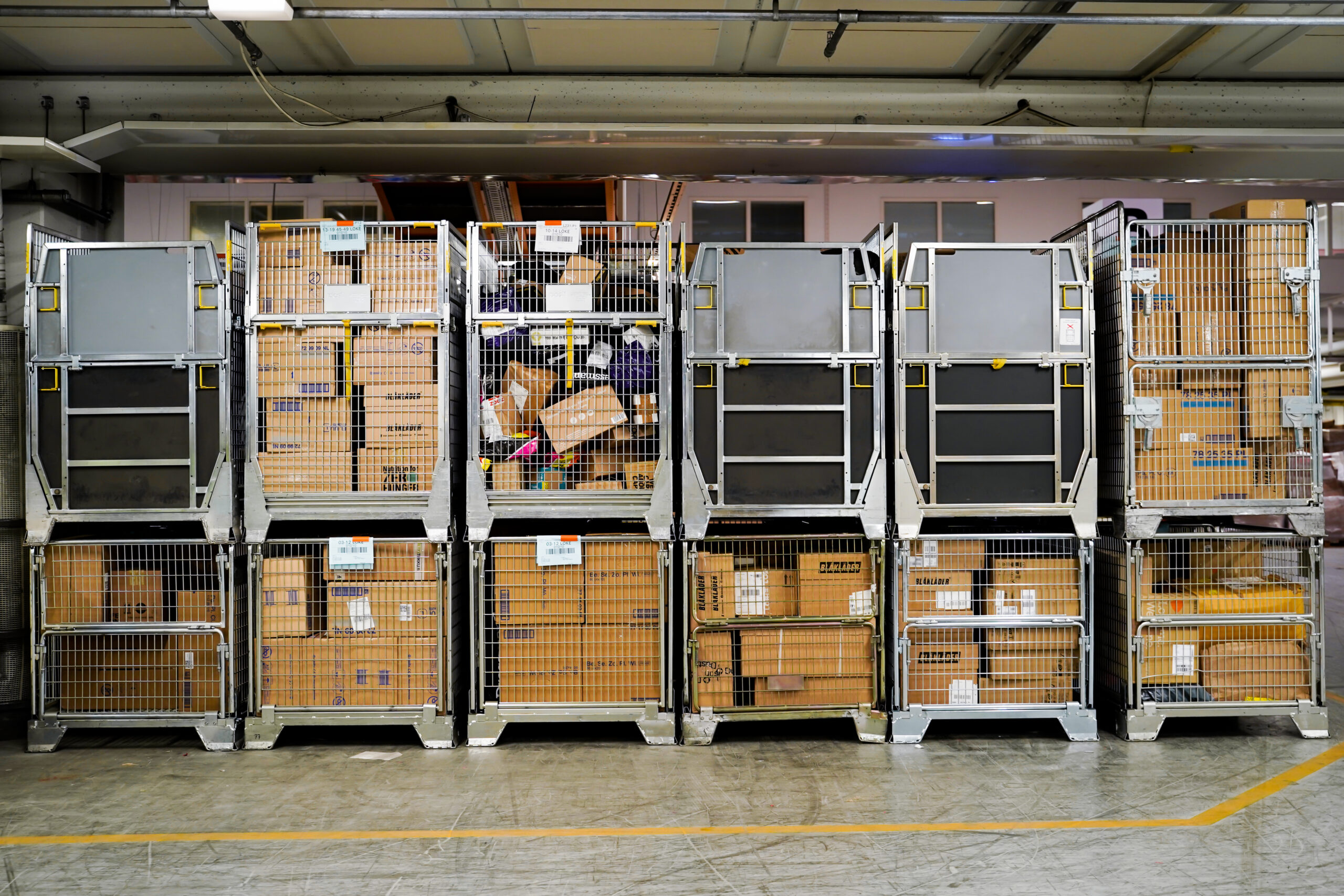 K.Hartwall Ladungsträger im Einsatz bei Posti